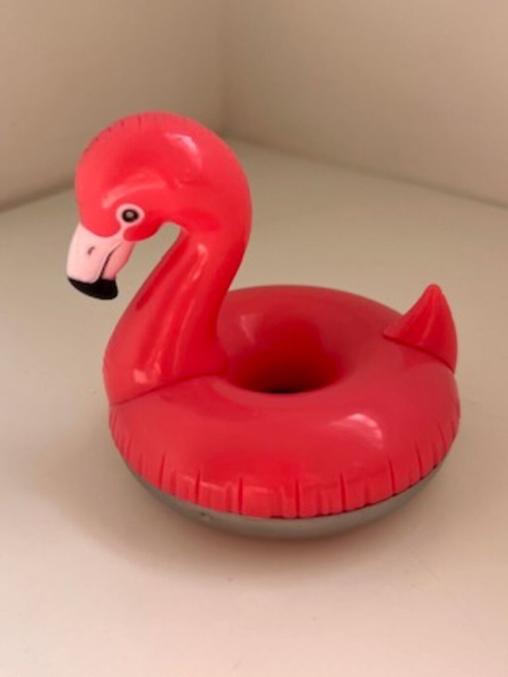 Fred Float Tea Flamingo Reusable Tea Infuser - Picture 2 of 6